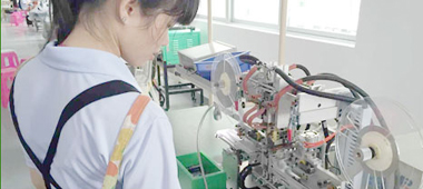 11年專注于鋰電池和配套產(chǎn)品的研發(fā)、生產(chǎn)、銷售